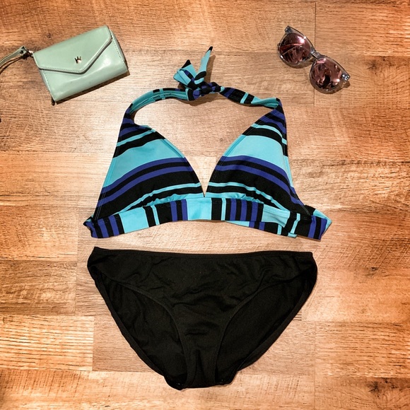 Merona Other - 👙Blue stripe bikini top w black Merona bottom M L